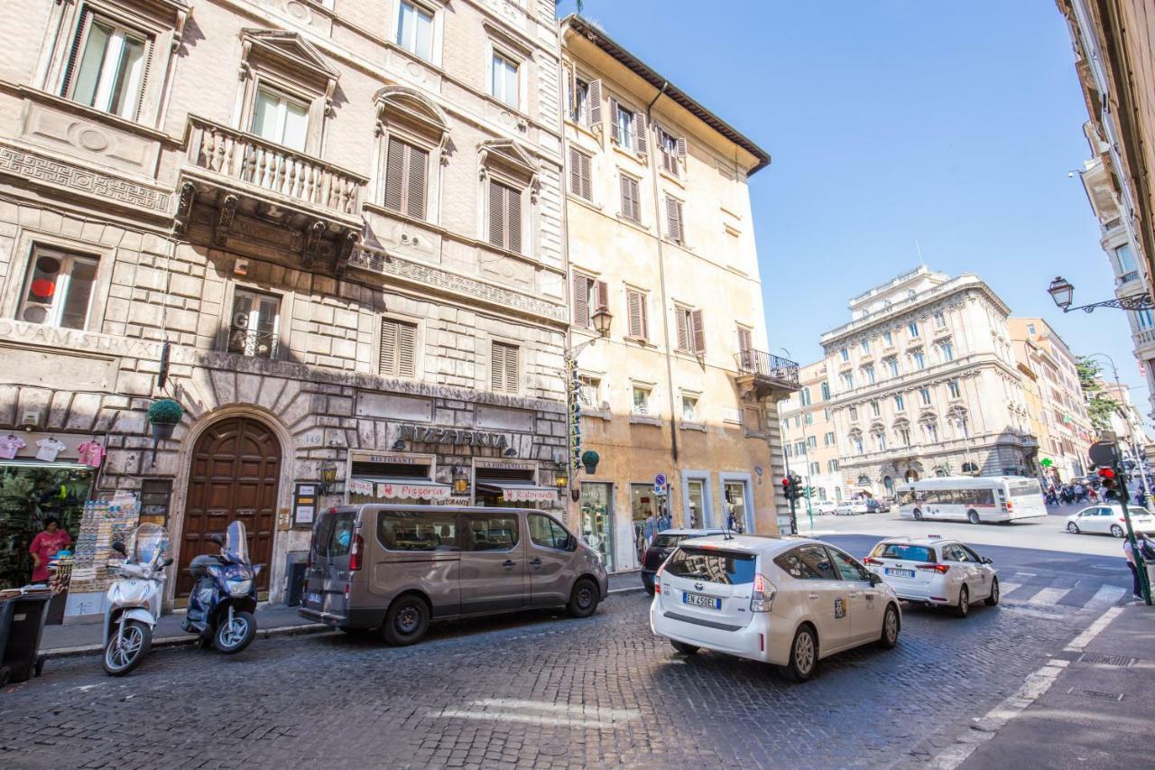 Via Sistina - Within Walking Distance Of Everything Roma